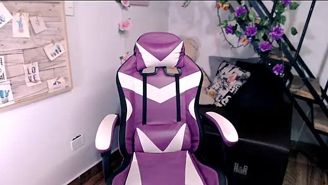 Chat +18 de samantha_baby_ ao vivo