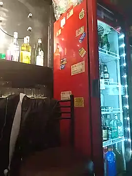 karlagiraldo198 现场XXX聊天