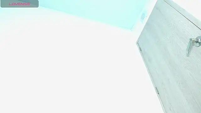 avaleri_cherry Chat XXX in diretta