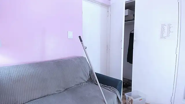 Hiyakasudere Live XXX-chat