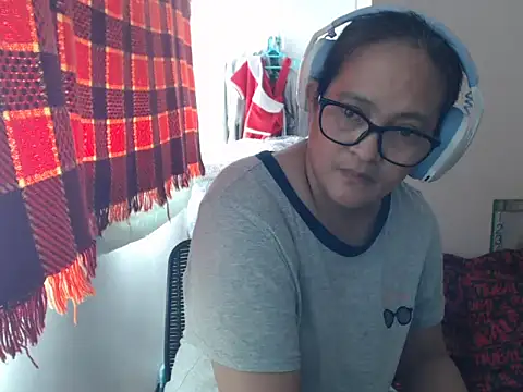 Kinkybela2025 现场XXX聊天