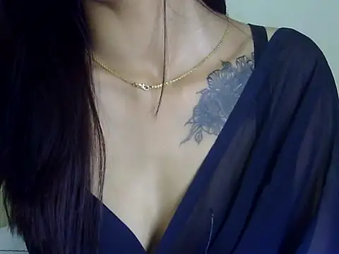 YOUR__ALLYのライブXXXチャット