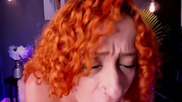 amy_e's Live XXX Chat