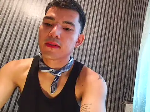 DivesOmnibus' Webcam Show