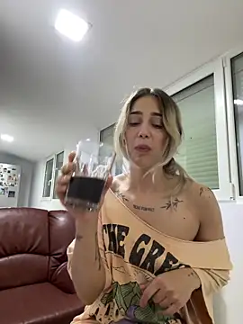 ZenyShy live XXX chat