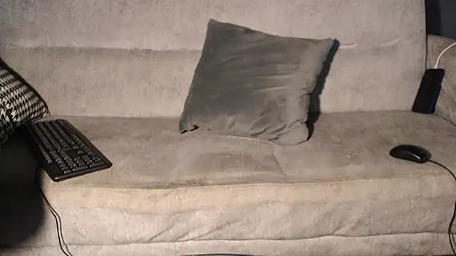 dirty_27cms élő XXX-chatje