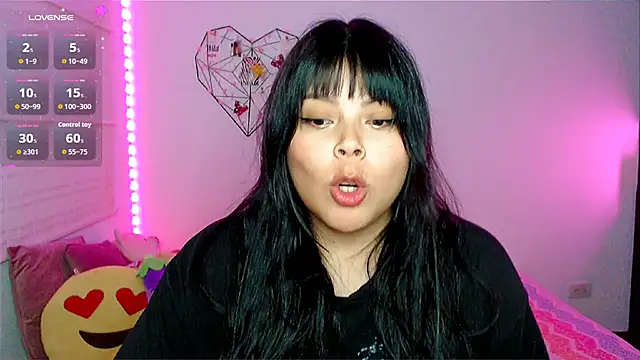 Chat XXX en directo de EllieMoonX