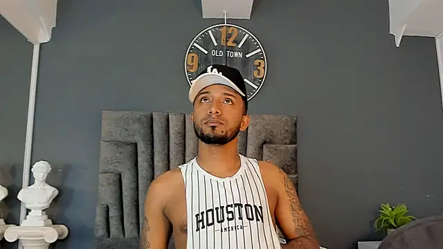 Robin_Rief Show Webcam