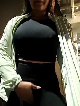 alana_69 – Naživo XXX chat