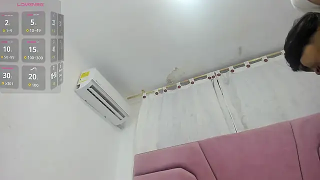 miajhonsonx 现场XXX聊天