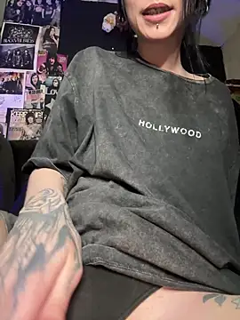 MissMidnightUK's Webcam Show