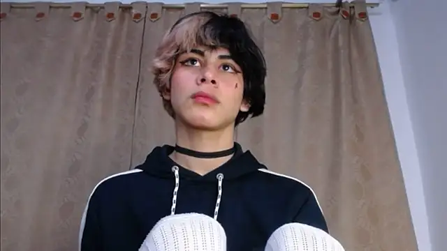 XXX chat uživo modela DaraSweet20