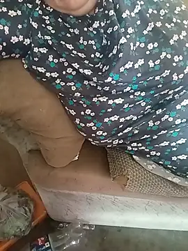 Chat XXX en directo de Simran_008