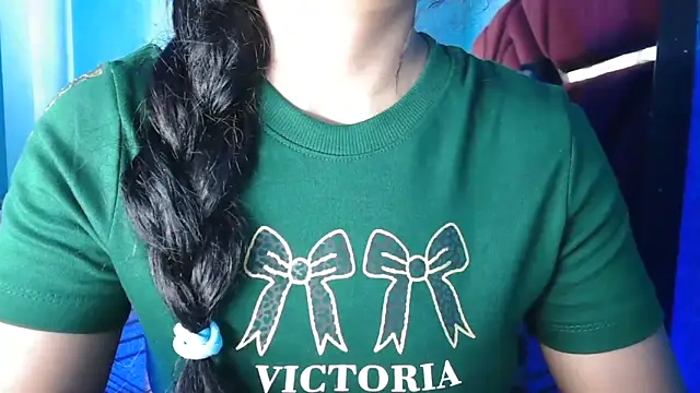Онлайн чат XXX Cuteangle1