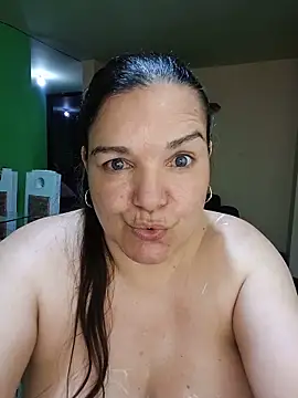 Pokazy przed kamerką – Zuleyka_69