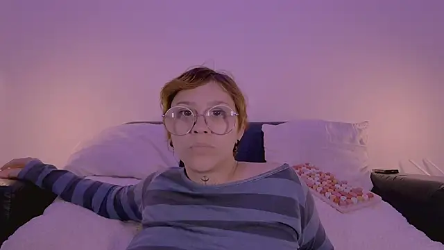 Lilmuh_ Adlı Modelin Canlı XXX Sohbeti