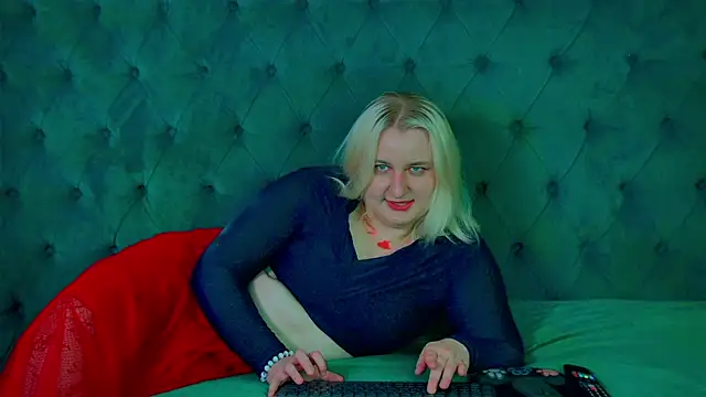 LioraArdyn's Live XXX Chat