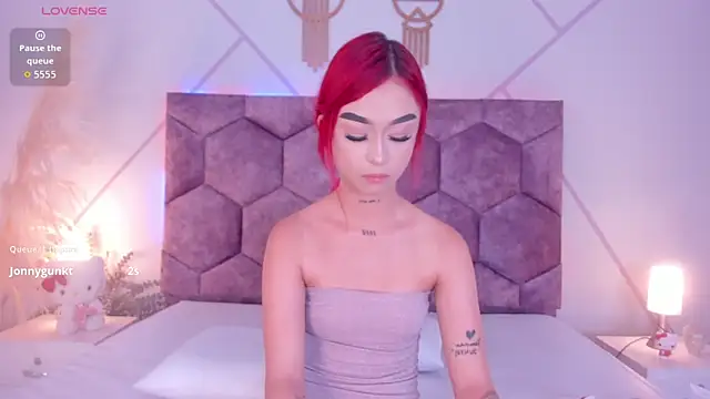 XXX chat uživo modela _bella_rossee_