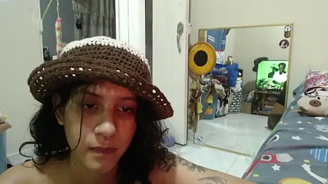 AlinaWoolf_ Obrolan Langsung XXX