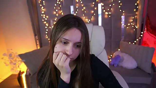 TinyNatalien Live XXX chat