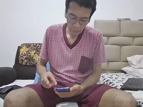 skinnylatino51 Webcam show