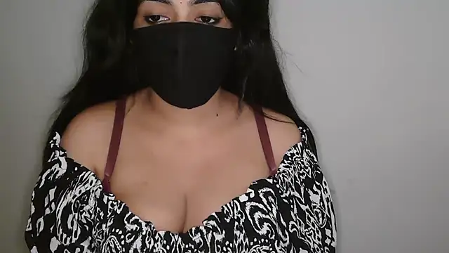 Reddy_Trisha: вебкам-шоу