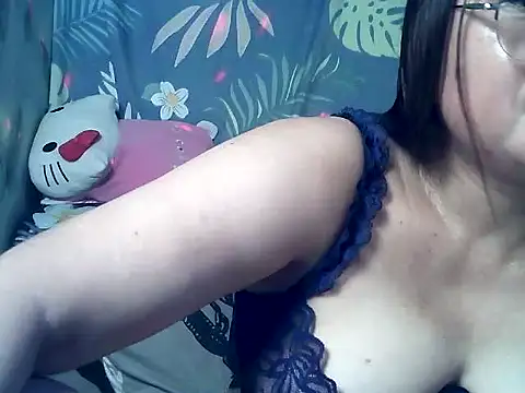 XXX chat uživo modela Amazing_Angel22