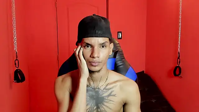 Show de kai_storm77 na webcam