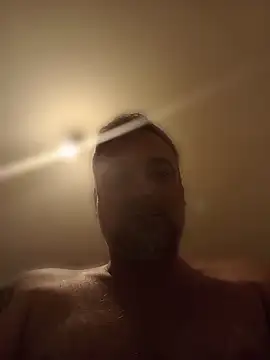 Chat XXX en directo de wifesfuckerpu