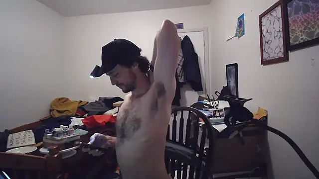 JohnnyMoves' Webcam Show