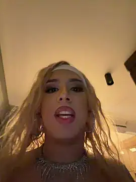 emma_dragon élő XXX-chatje
