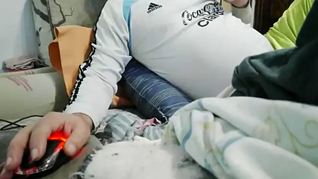 Czat XXX na żywo – messi_syssy