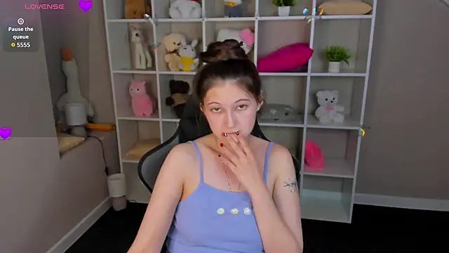 Ella_Burns Chat XXX in diretta