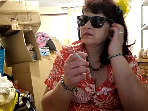 Samantha_Squirt@xh webkamerás műsora