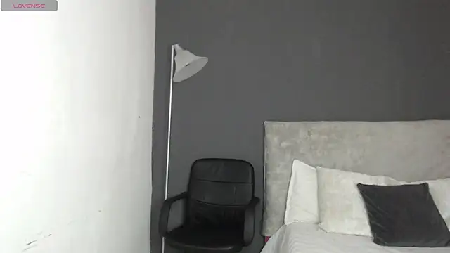 esmeralda_li 在線直播表演