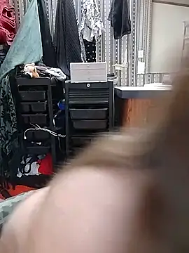 AugustRayn's Live XXX Chat
