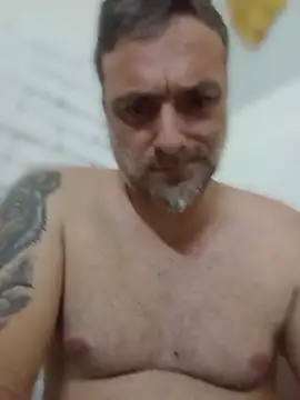 Show modela wifesfuckerpu na web-kameri