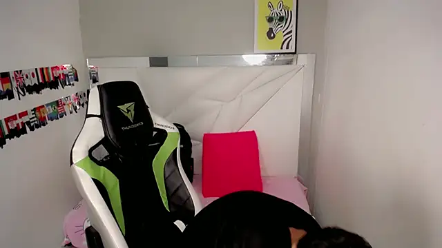 sombra_18 Live XXX Chat
