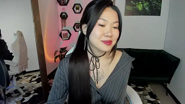 LunaPurrr's Live XXX Chat