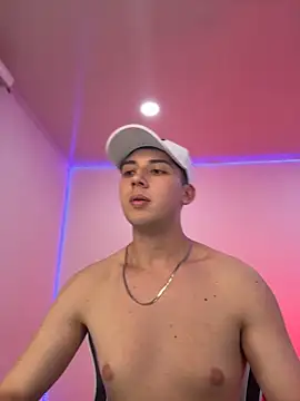 OLIVER_K Webcam Show