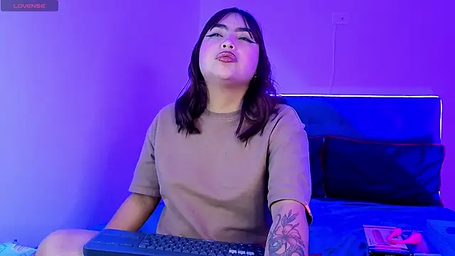 Онлайн чат XXX pao_foxxie