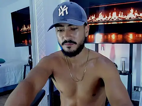 david__johnson372n Live XXX chat
