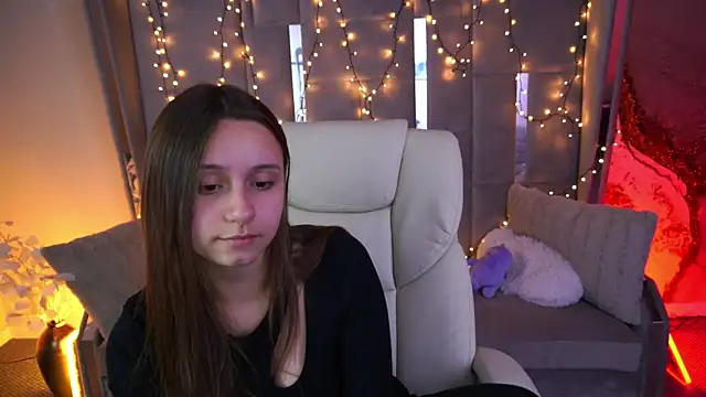 TinyNatalie's Webcam Show