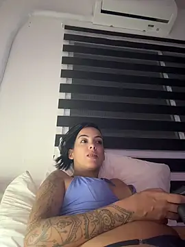 Srta_Jhenny's Live XXX Chat