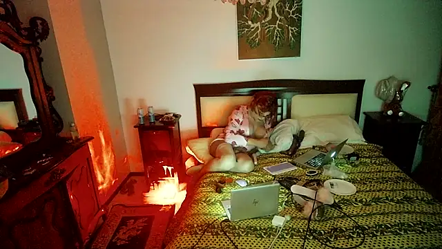 CharlotteVixxens webcam show
