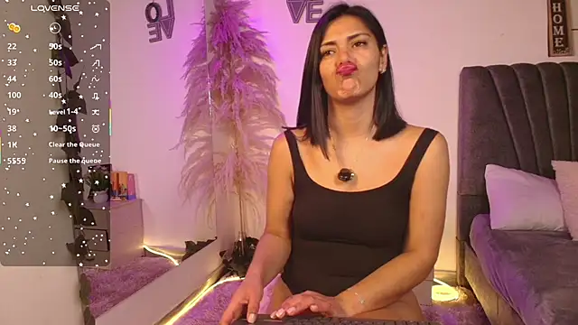 miaoconell's Live XXX Chat