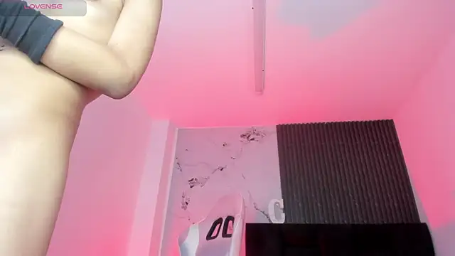 Chloemuaak Chat XXX live