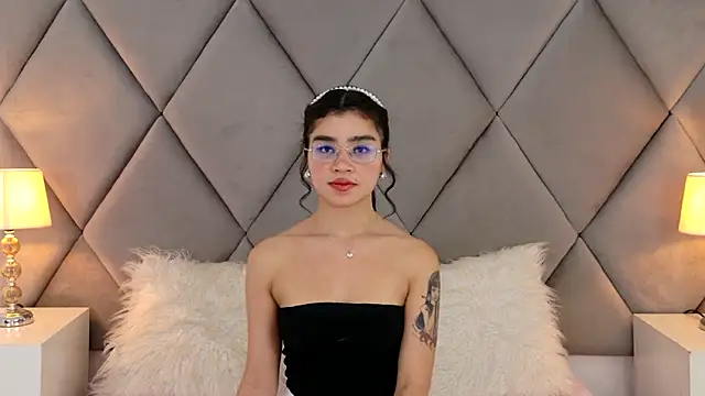 Онлайн чат XXX OliviaDiaz