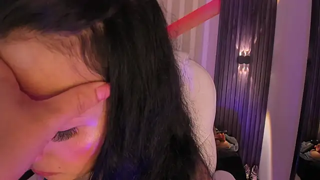 _shantal_smith Live XXX-chat