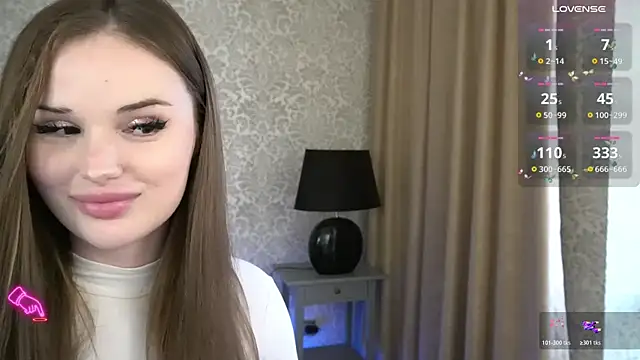 CrystalBlissi Live XXX Chat